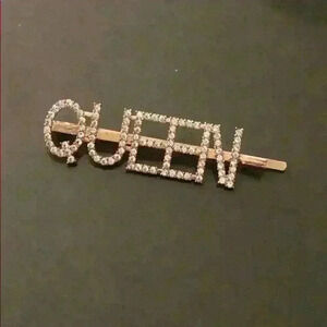 Queen Bobby Pin